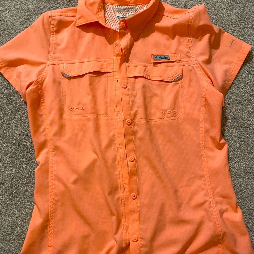 Women’s Columbia short sleeve